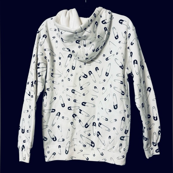 The Hundreds Streetwear Safety Pin Hoodie Worn by Jay Z. - Picture 4 of 9